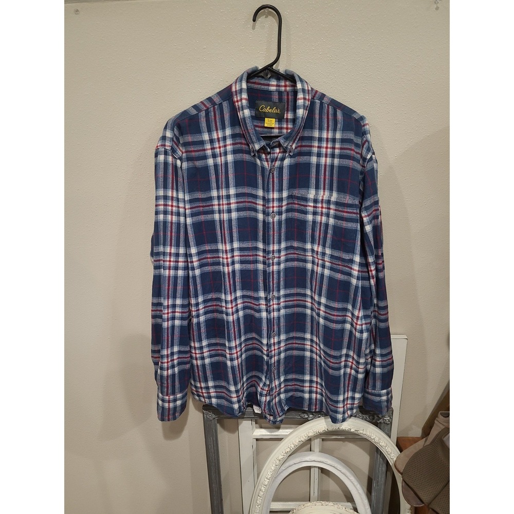 Cabelas Men's SZ XL Flannel button down Shirt blue red plaid work adventure camp